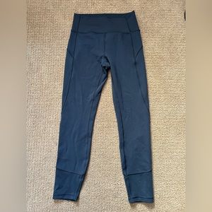 Lululemon Invigorate black leggings 25”